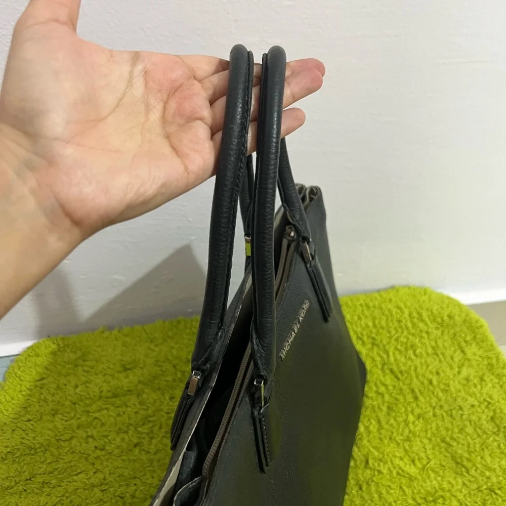 Michael Kors - Picture 4 of 11